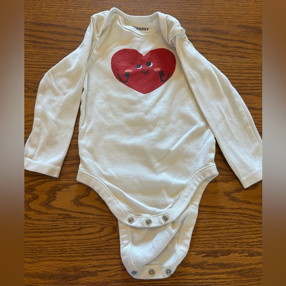 Old Navy Other - Old Navy White & Red Heart Kids Onesie